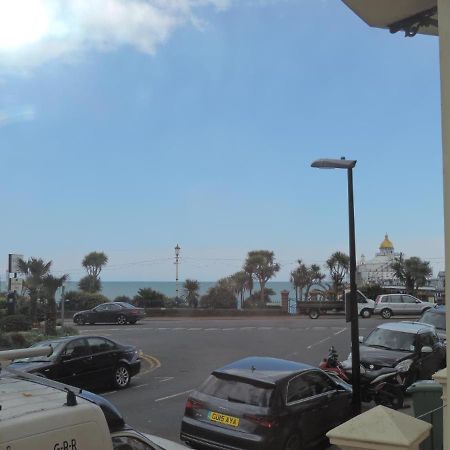 3 Queens Gardens Sea View Apartment Eastbourne Luaran gambar