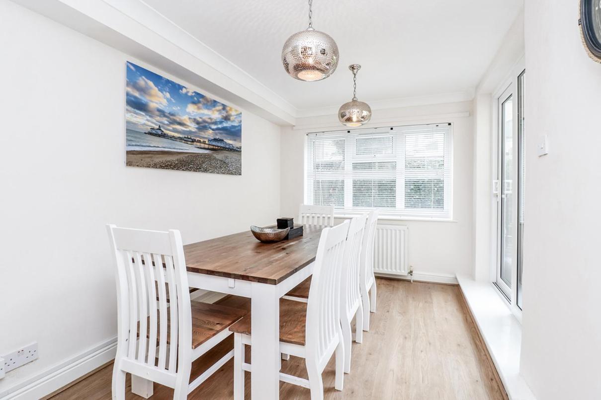 3 Queens Gardens Sea View Apartment Eastbourne Luaran gambar